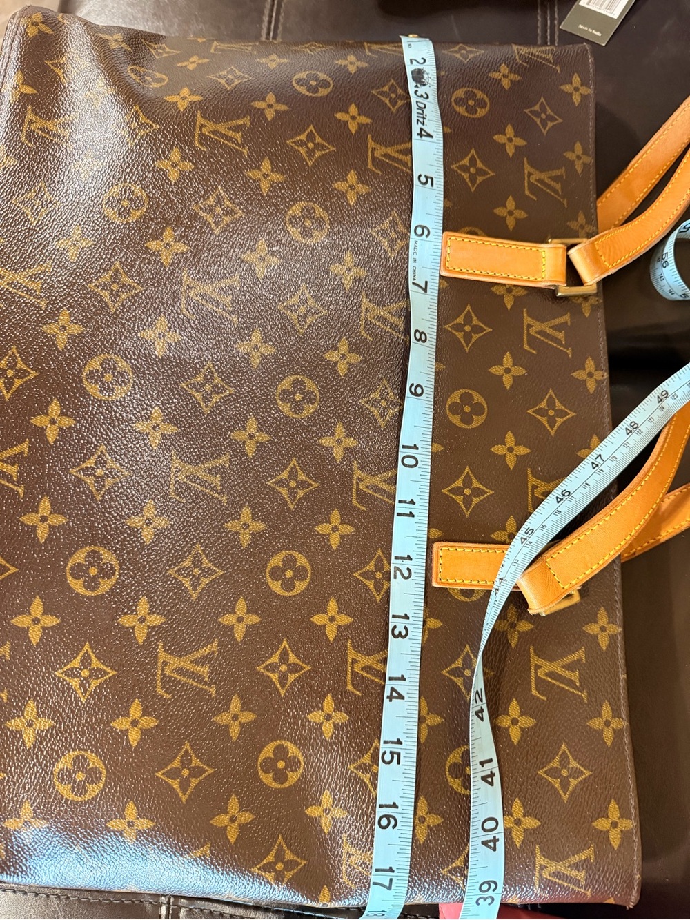 Louis Vuitton Monogram Canvas Tote in Brown with Tan Straps - Picture 10 of 11